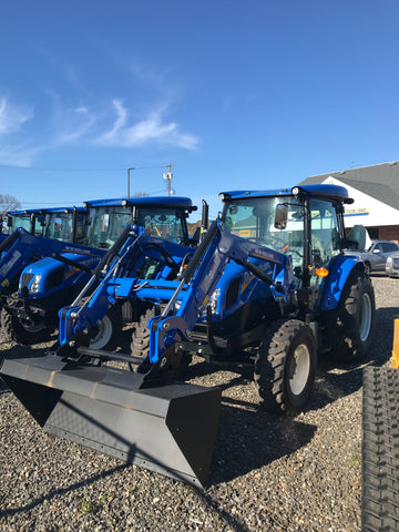 New Holland Workmaster 65 Cab Tractor, w/Loader