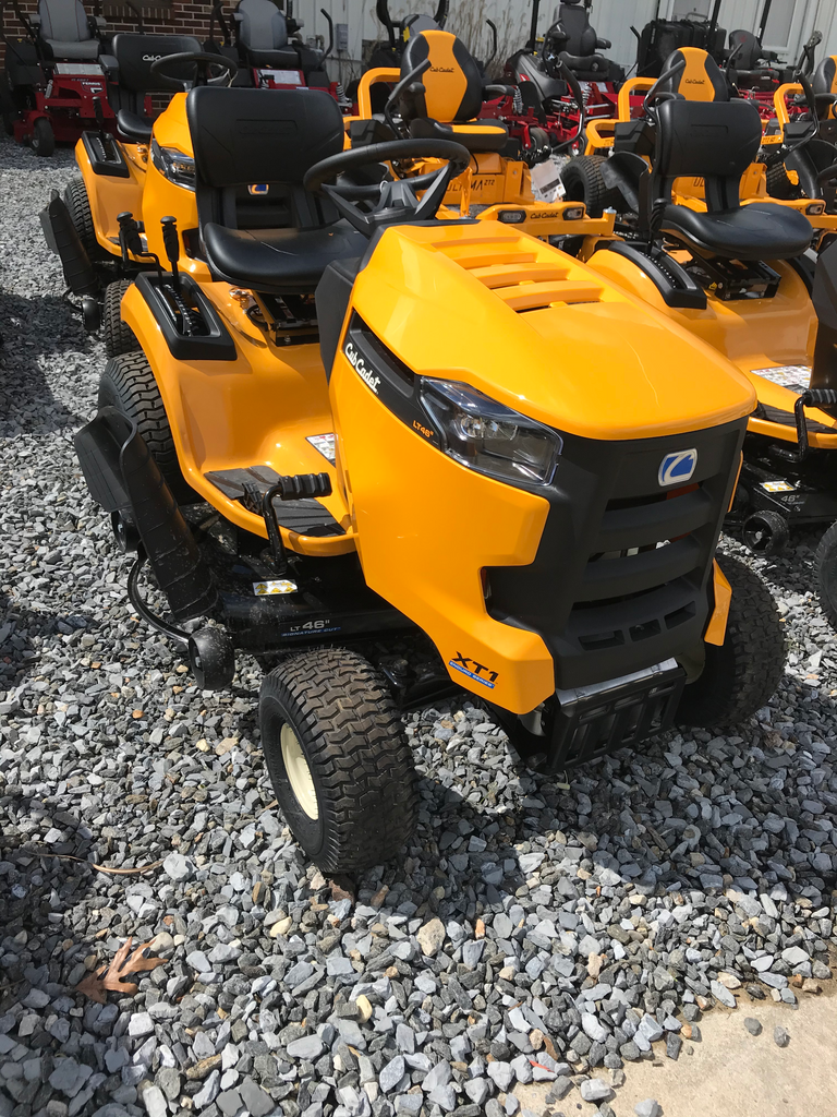 Cub Cadet XT1 LT46 Lawn Tractor – Peach Country Tractor